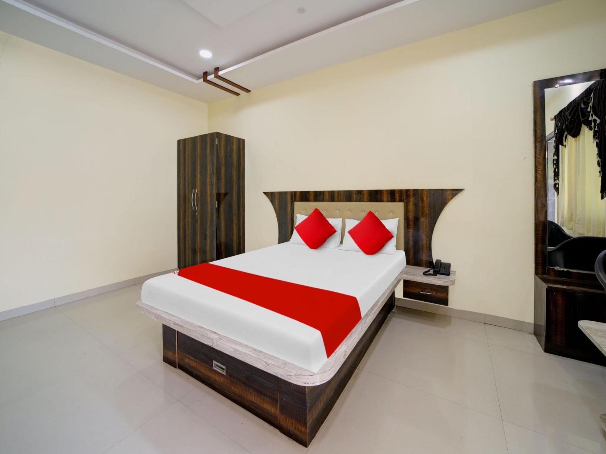 Hotel O Jvs Park Inn Ellora Екстер'єр фото
